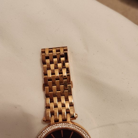 EUC Rose Gold Michael Kors Watch - Picture 3 of 10